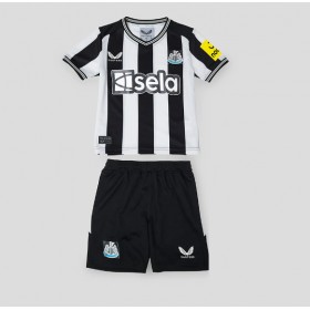 Baby Fußballbekleidung Newcastle United Heimtrikot 2023-24 Kurzarm (+ kurze hosen)